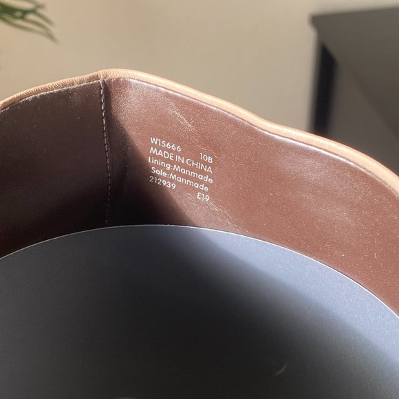 NWOT Cole Haan Tall Boot Nude  10B / 10M - Picture 8 of 9